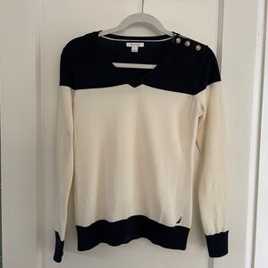 Nautica Women's V-Neck Sweater in Navy and Cream S